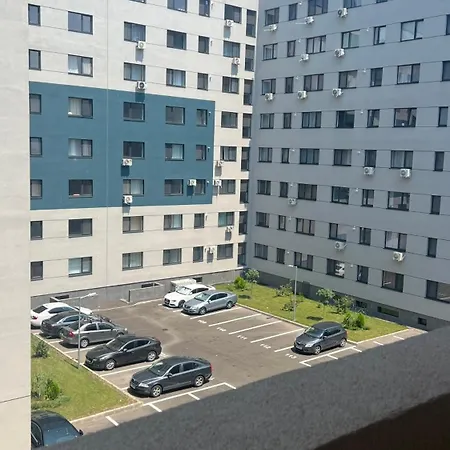 - Grand Arena Mall Apartment Bucharest