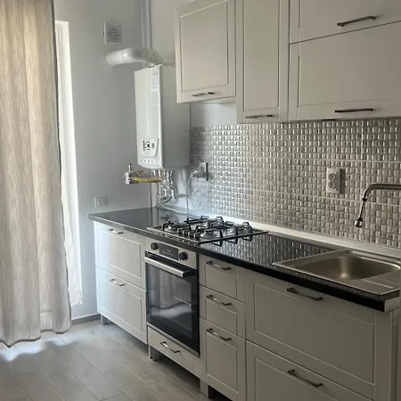 - Grand Arena Mall Apartment *