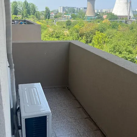 - Grand Arena Mall Apartment Bucharest